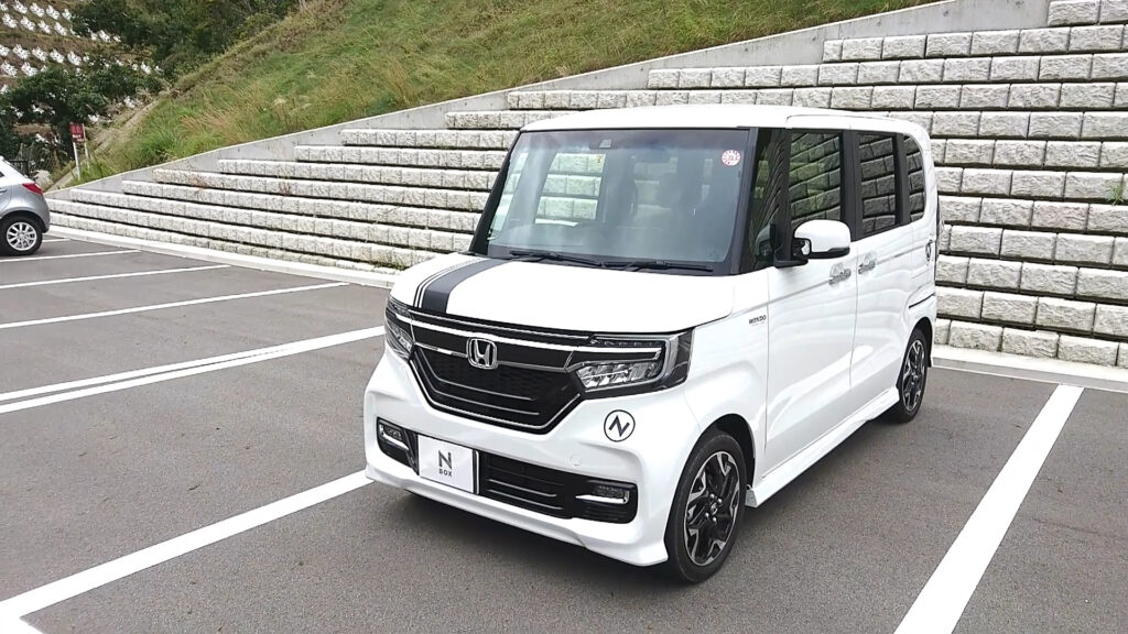 Honda N Box 切って貼るだけ超簡単 超かっこいい 自作 ボンネット デカール Momotaro Blog